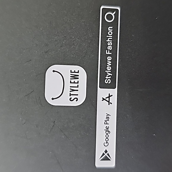 STYLEWE‎ NWT cardegan sweater size med, supper soft and cozy. Wooden butt… - Picture 9 of 12